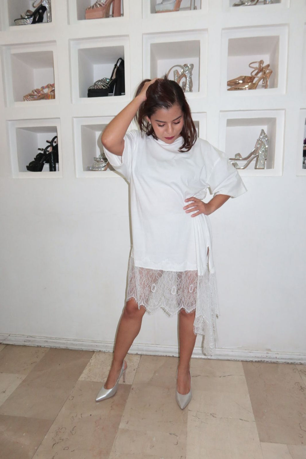 Maxi blusa con detalle de encaje