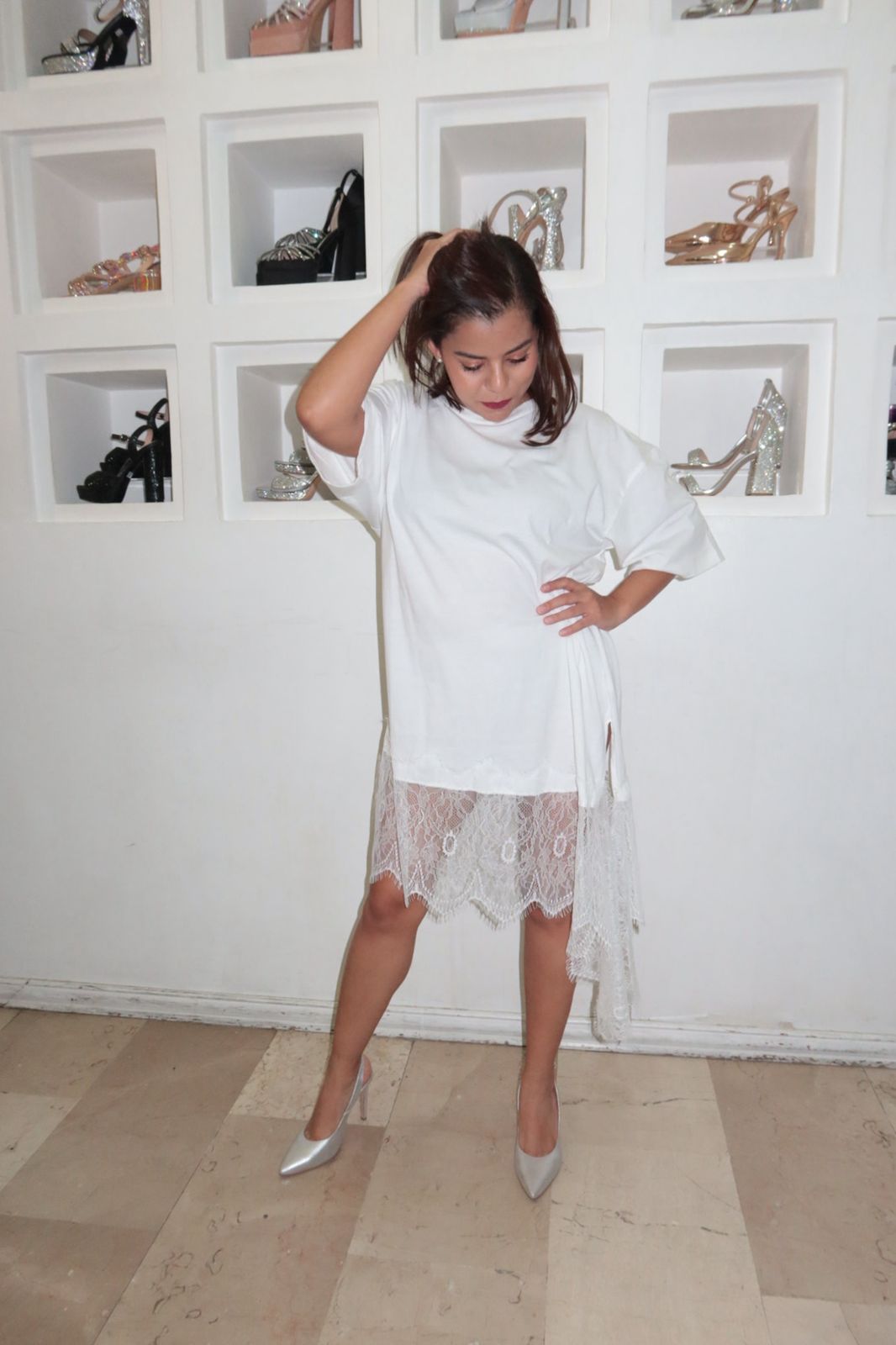 Maxi blusa con detalle de encaje